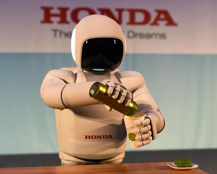 Le Robot Asimo de Honda, le 16 avril 2014, à New York. (Photo : DON EMMERT.AFP)