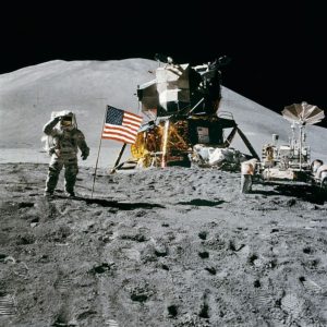 Les missions Apollo sont sources de nombreuses rumeurs et théories, scientifiquement décrédibilisées