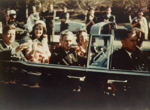 L’assassinat de Kennedy fait encore aujourd’hui matière pour de nombreuses théories du complot